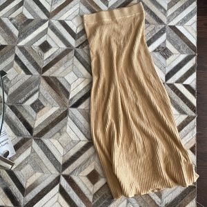 FREE PEOPLE Tan Maxi Skirt Size XS